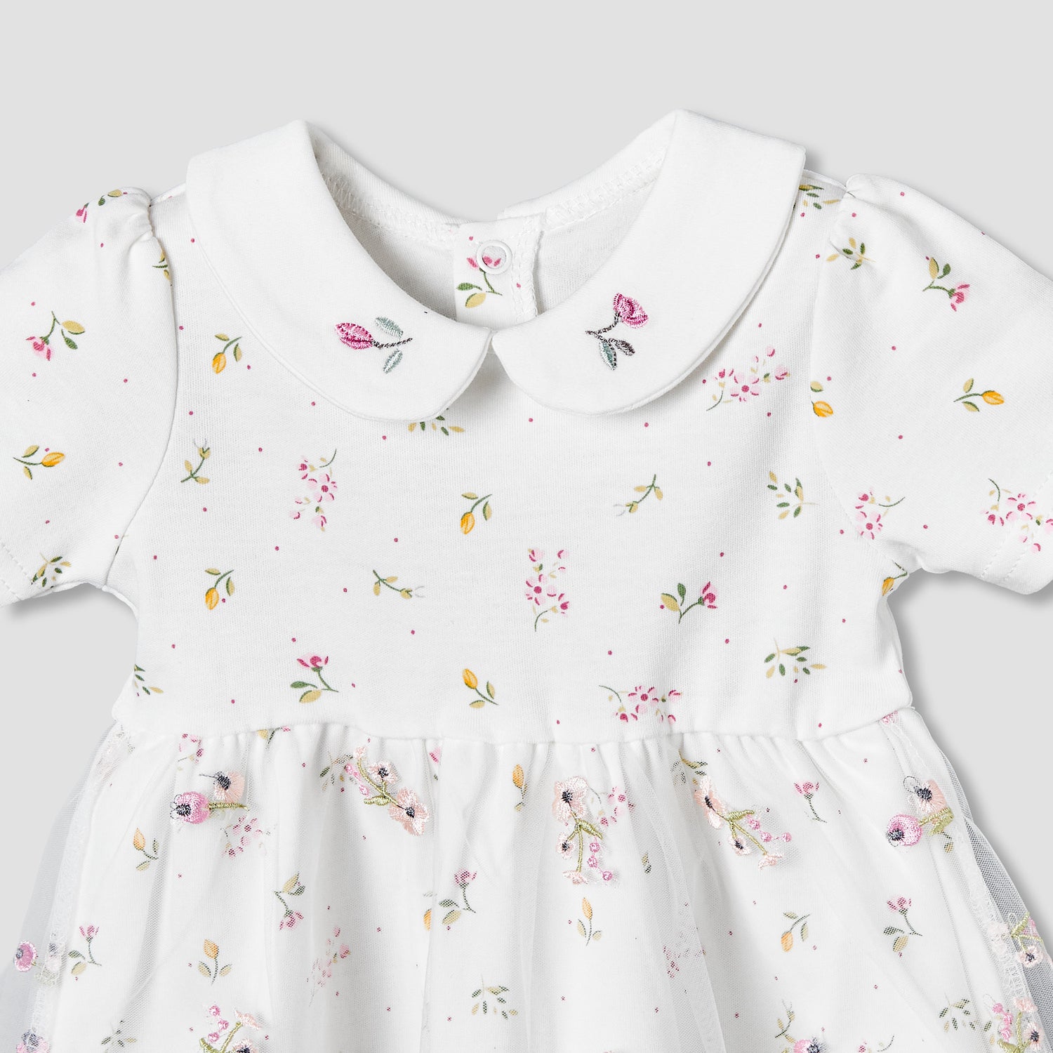 Juniors Collared Short Sleeves Dress with Floral Print