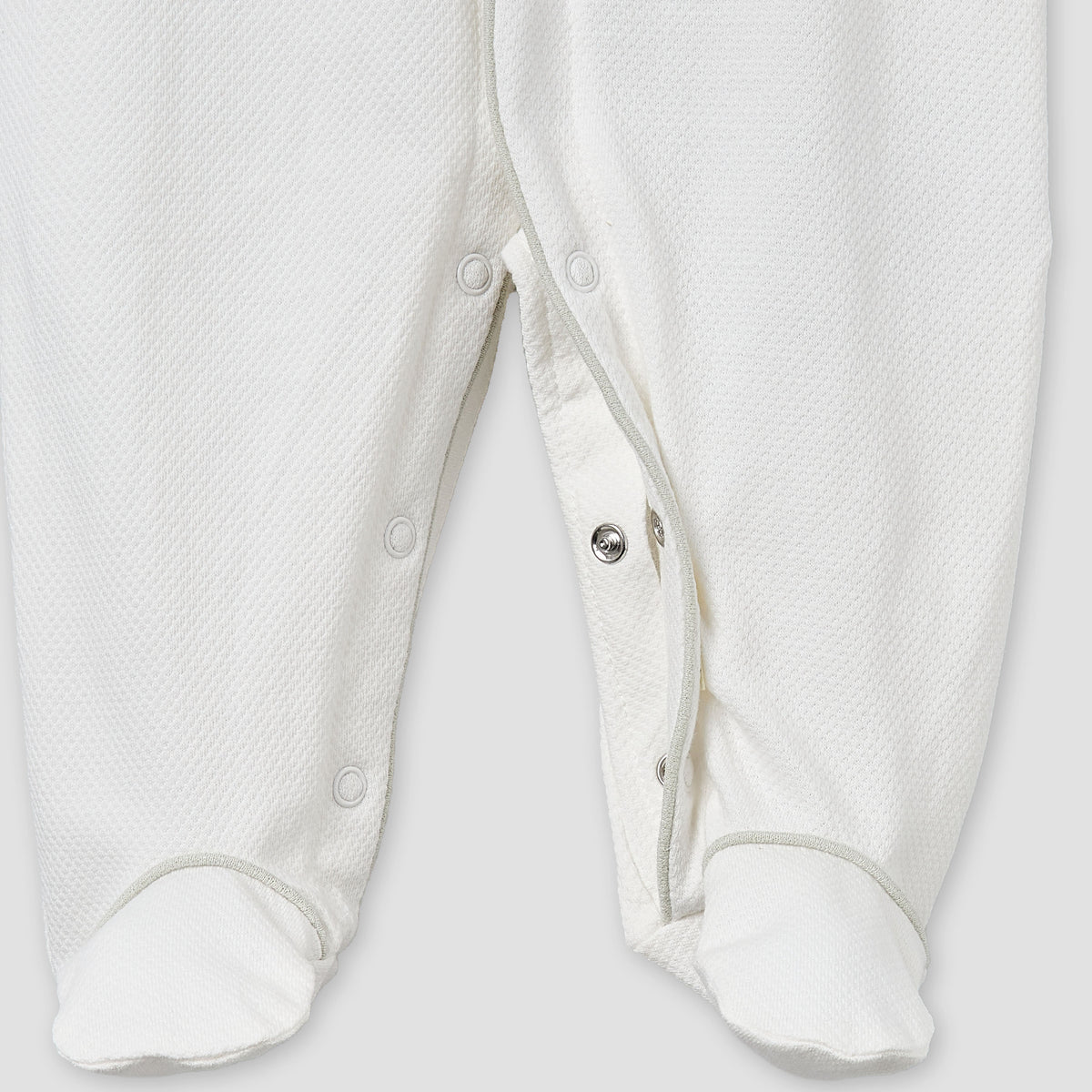 Giggles Cotton Collared Long Sleeves Sleepsuit with Textured Design
