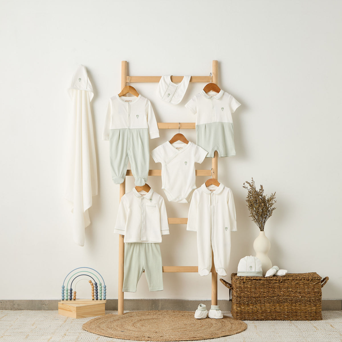 Giggles Cotton Collared Long Sleeves Sleepsuit with Textured Design