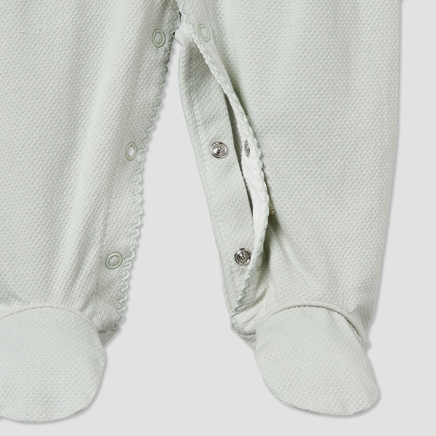 Giggles Cotton Round Neck Long Sleeve Sleepsuit with Snap Button Closure