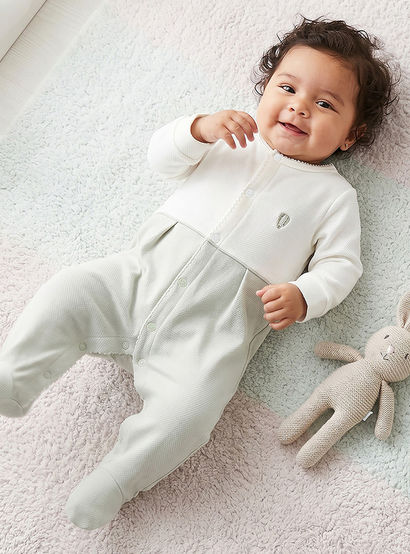 Giggles Cotton Round Neck Long Sleeve Sleepsuit with Snap Button Closure-baby-boys-clothing-nightwear-sleepsuits-image-1