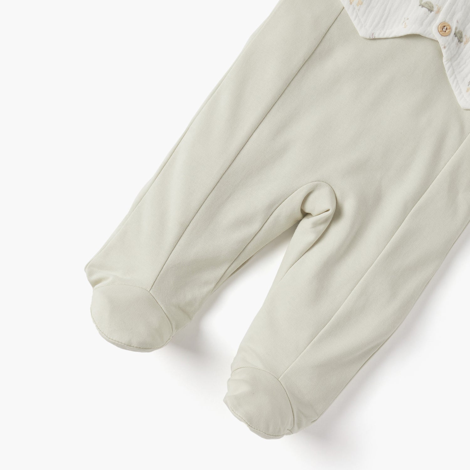 Giggles Solid Closed Feet Sleepsuit with Collar and Waistcoat