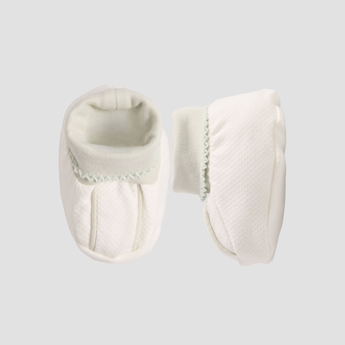 Giggles Booties with Cuff, Textured Pattern - Cream / 0-6 mths