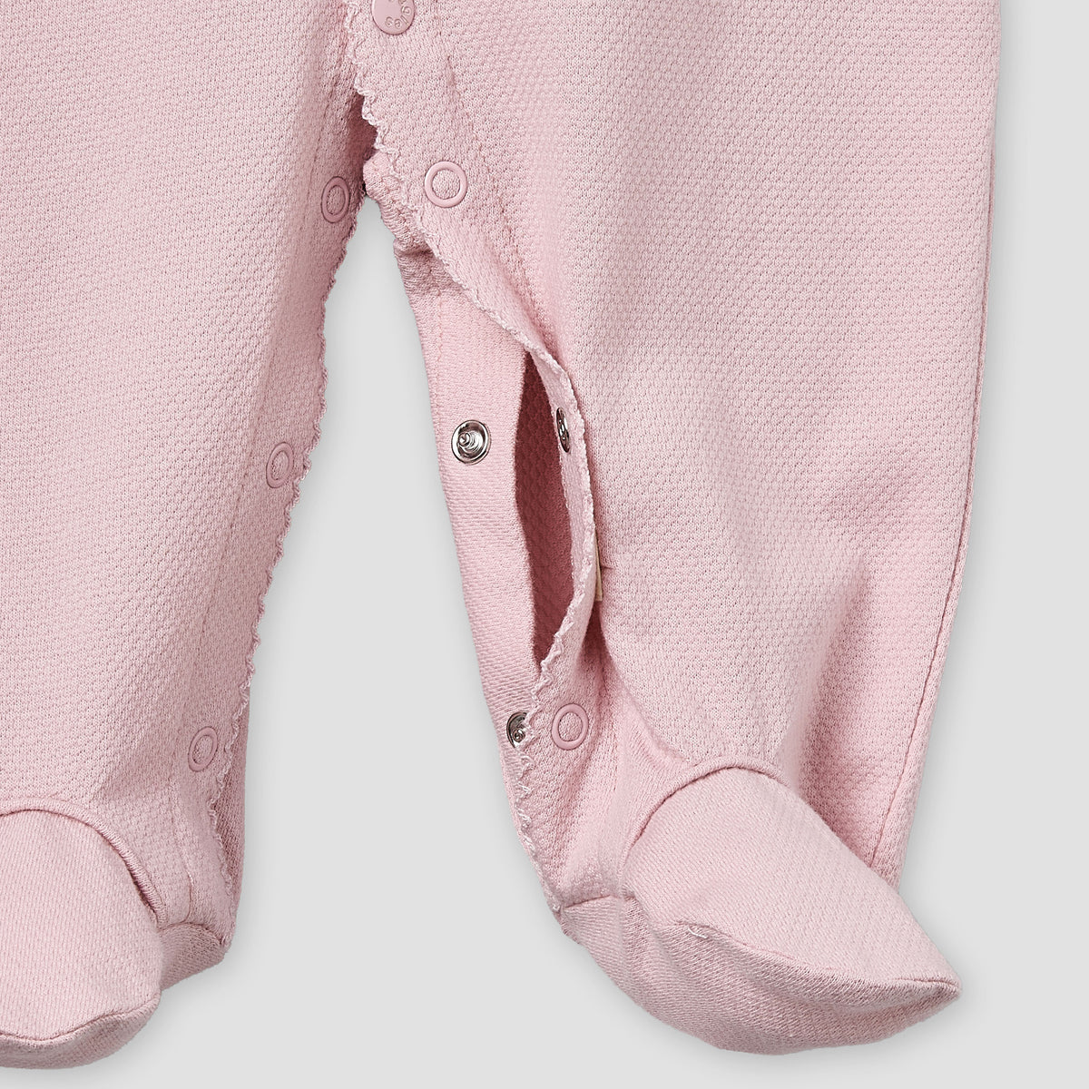 Giggles Cotton Round Neck Long Sleeves Sleepsuit with Snap Button Closure