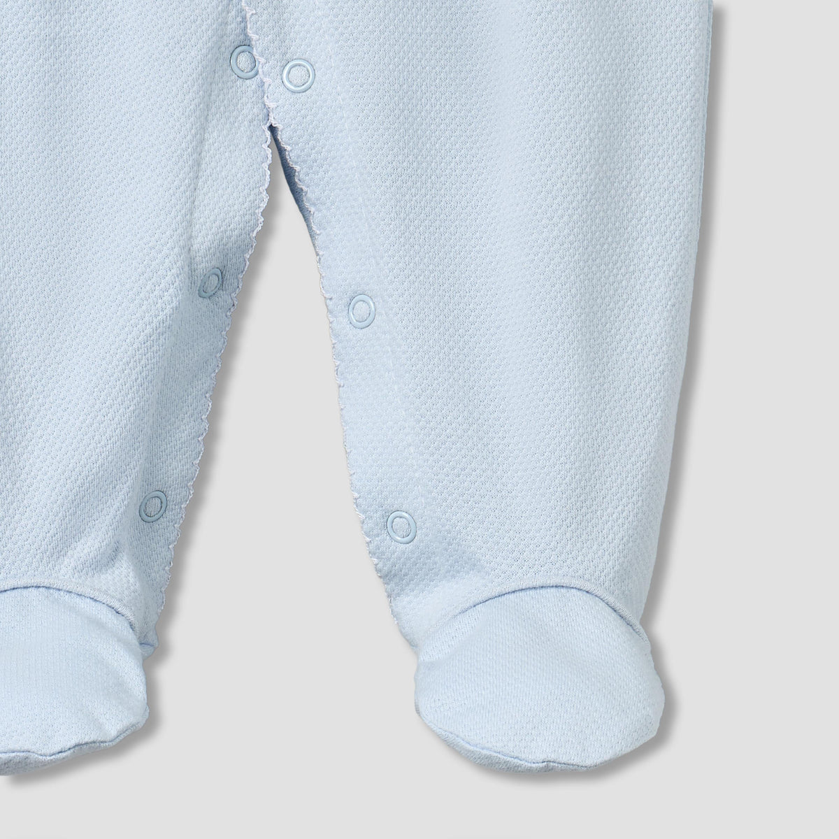 Giggles Cotton Round Neck Long Sleeves Sleepsuit with Hot Air Balloon Embroidery