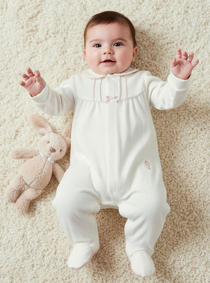 Giggles Cotton Collared Long Sleeves Sleepsuit with Snap Button Closure-baby-girls-clothing-nightwear-sleepsuits-image-1