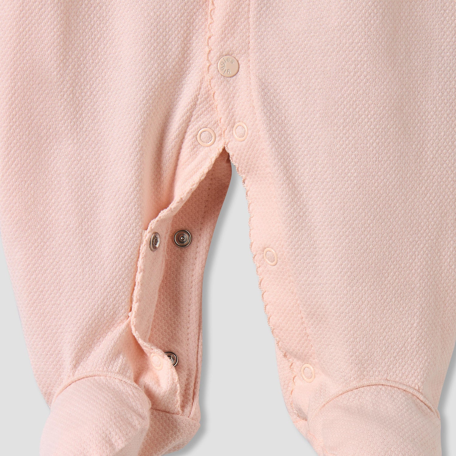 Giggles Cotton Long Sleeves Sleepsuit with Hot Air Balloon Embroidery