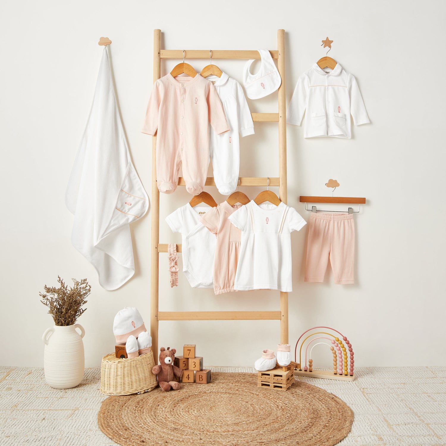 Giggles Cotton Peter Pan Collar Long Sleeves Pyjama Set with Hot Air Balloon Embroidery