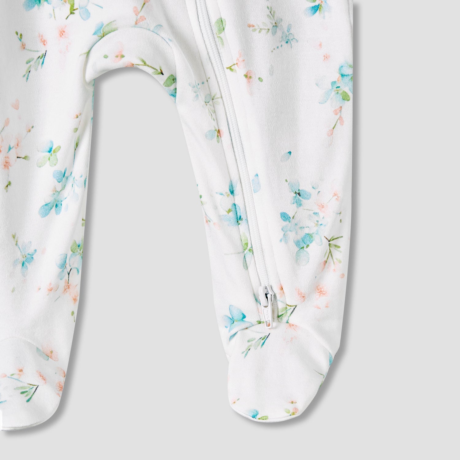 Juniors Bamboo Cotton Collared Long Sleeves Sleepsuit with Floral Print