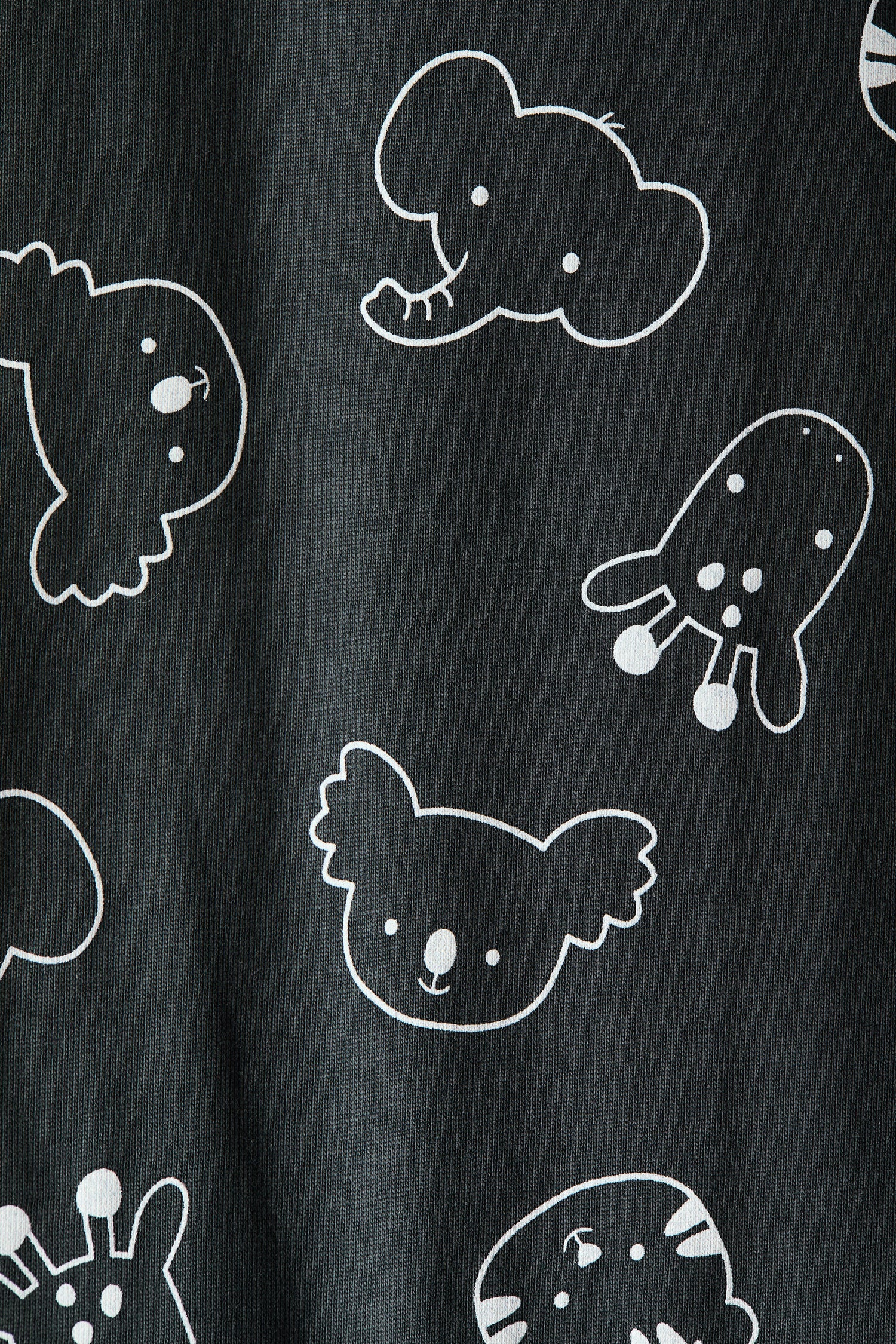 Patterned sleepsuit