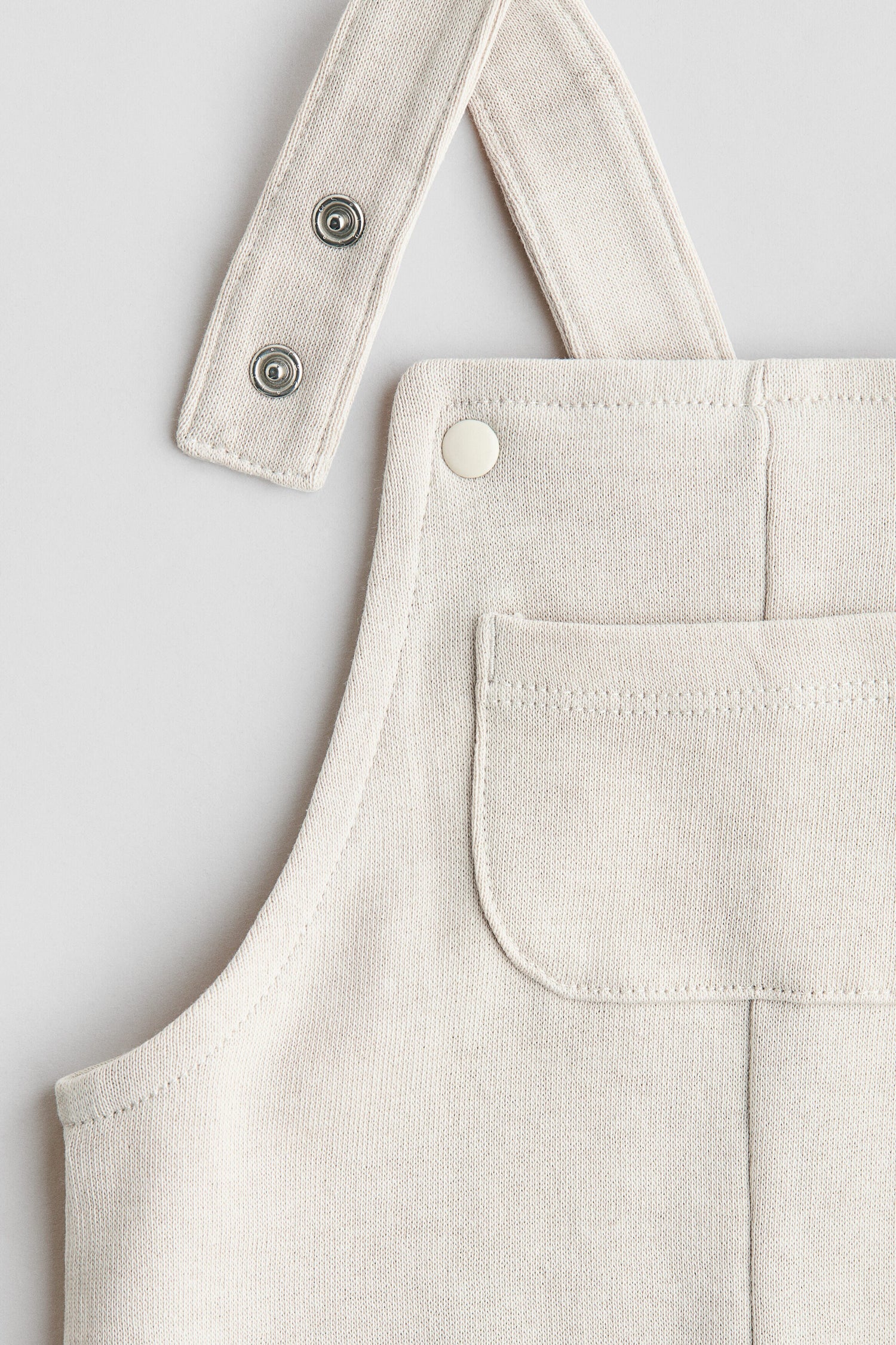 Sweatshirt dungaree shorts