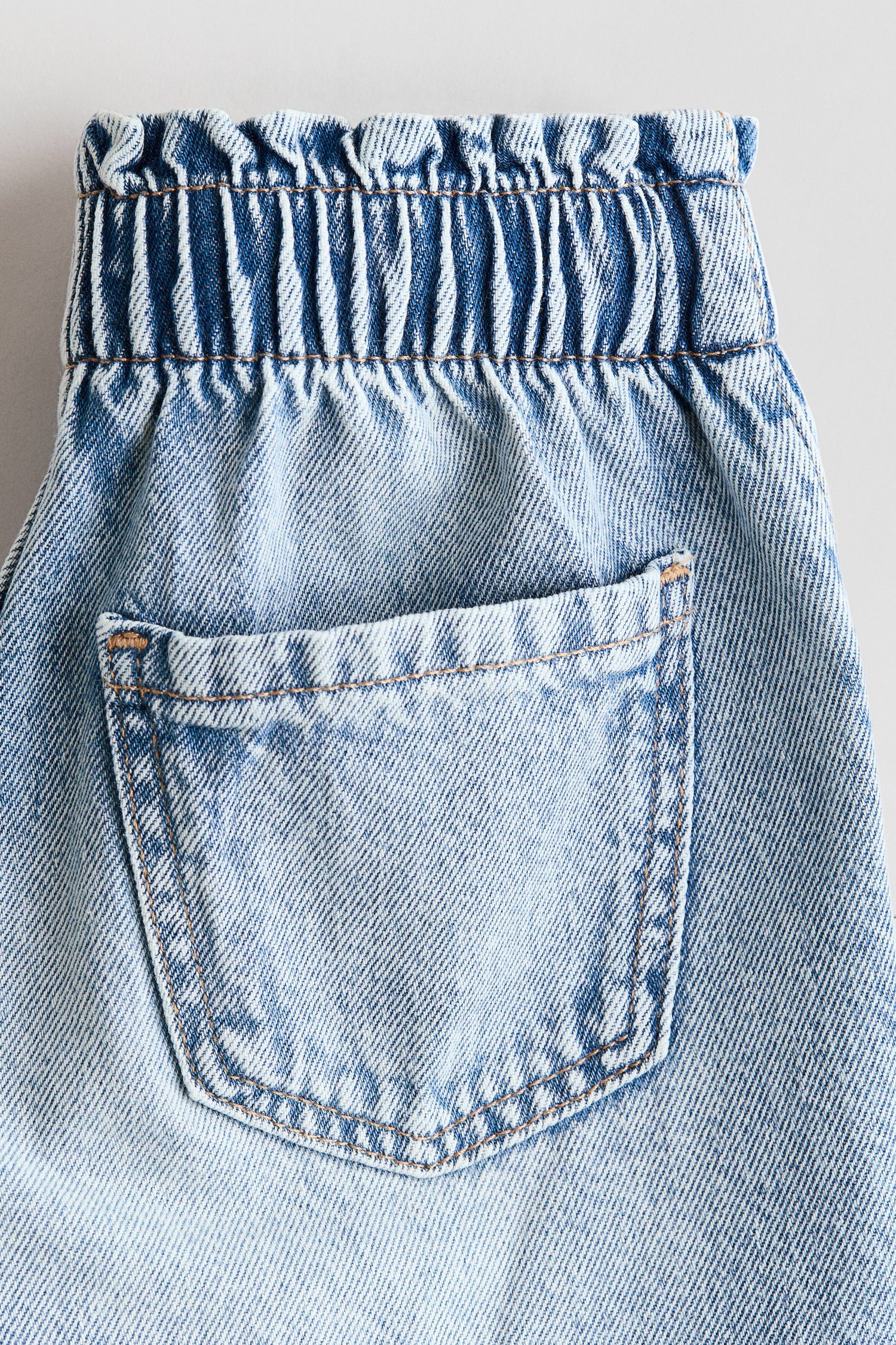 Embroidered denim shorts