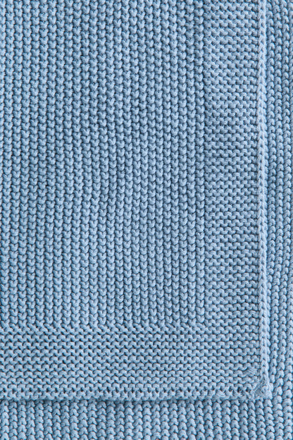 Moss-stitched cotton blanket