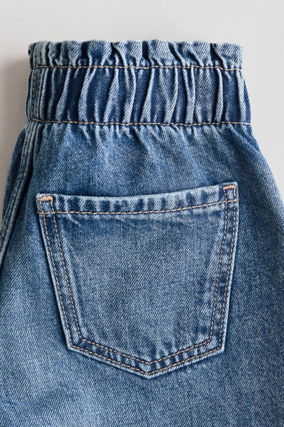 Loose Fit Denim shorts