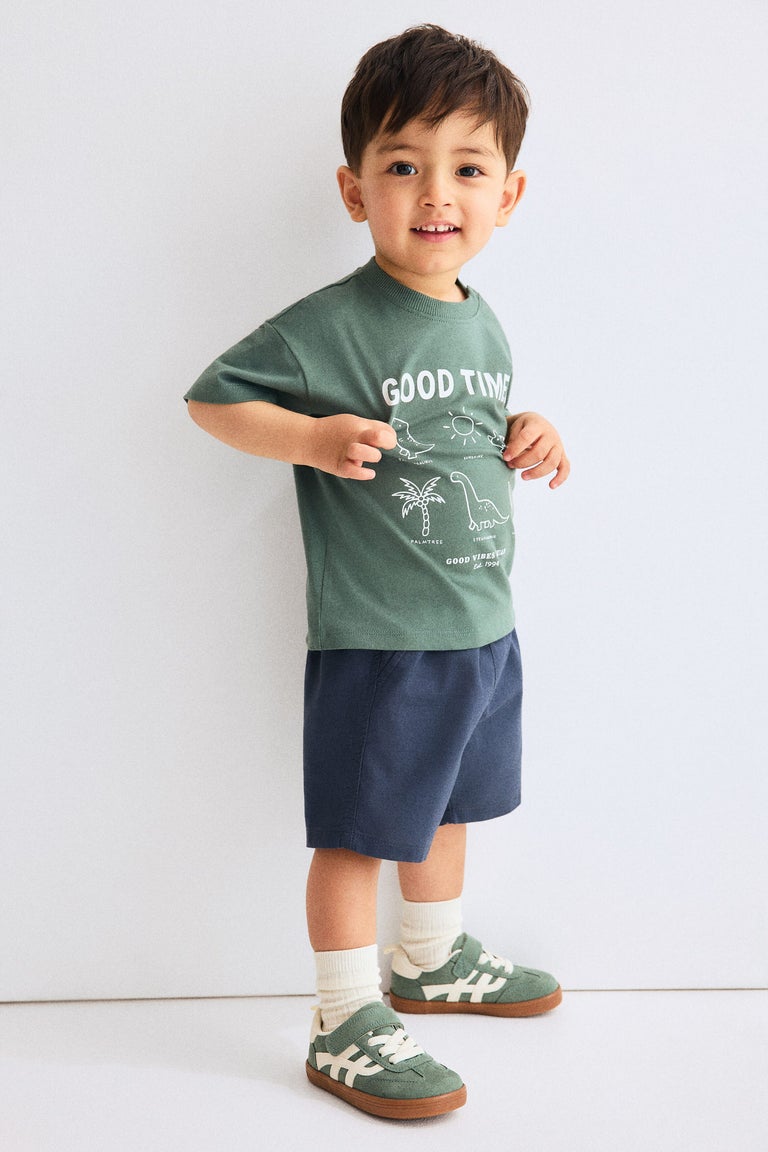 Linen-blend shorts Image 1 of 5