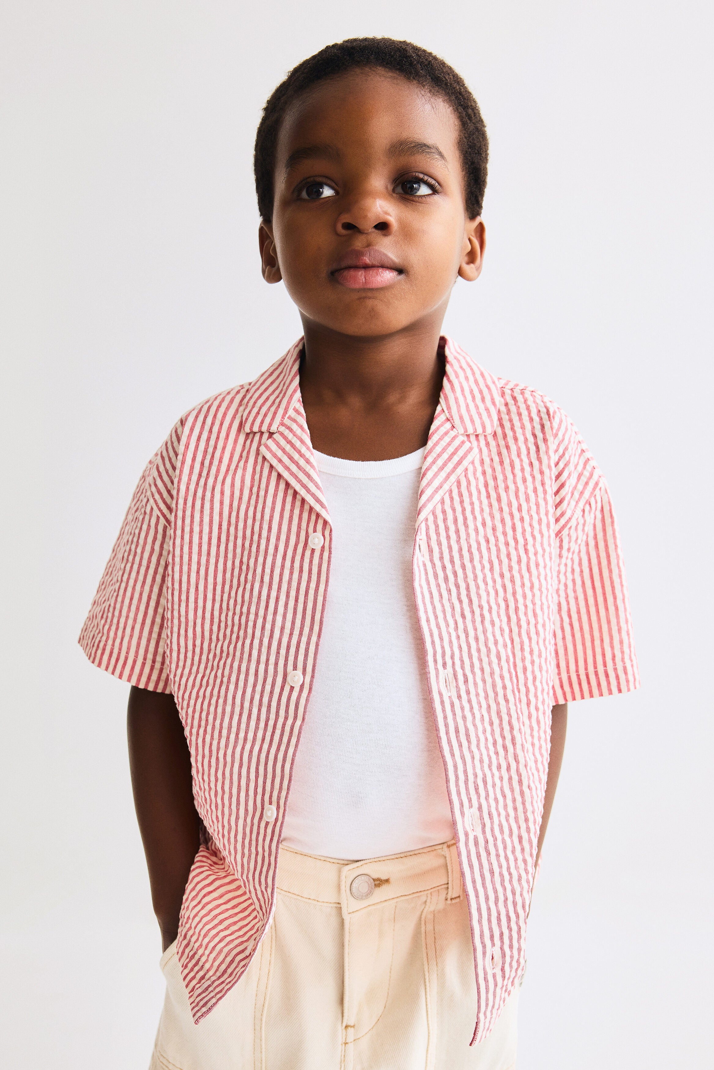 Seersucker resort shirt - Light Red Striped / 6-7 Years