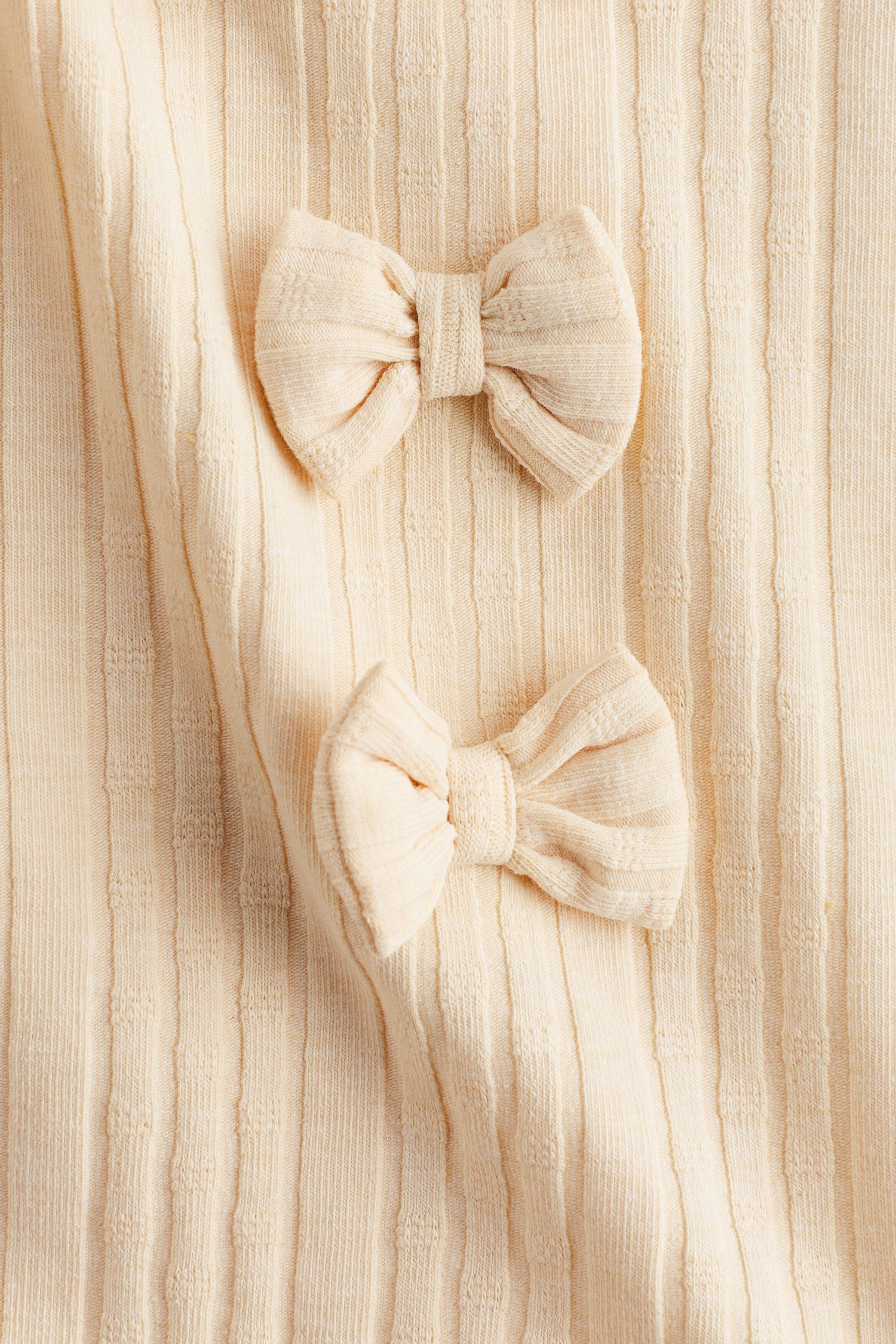 2-piece knitted bow-detail set