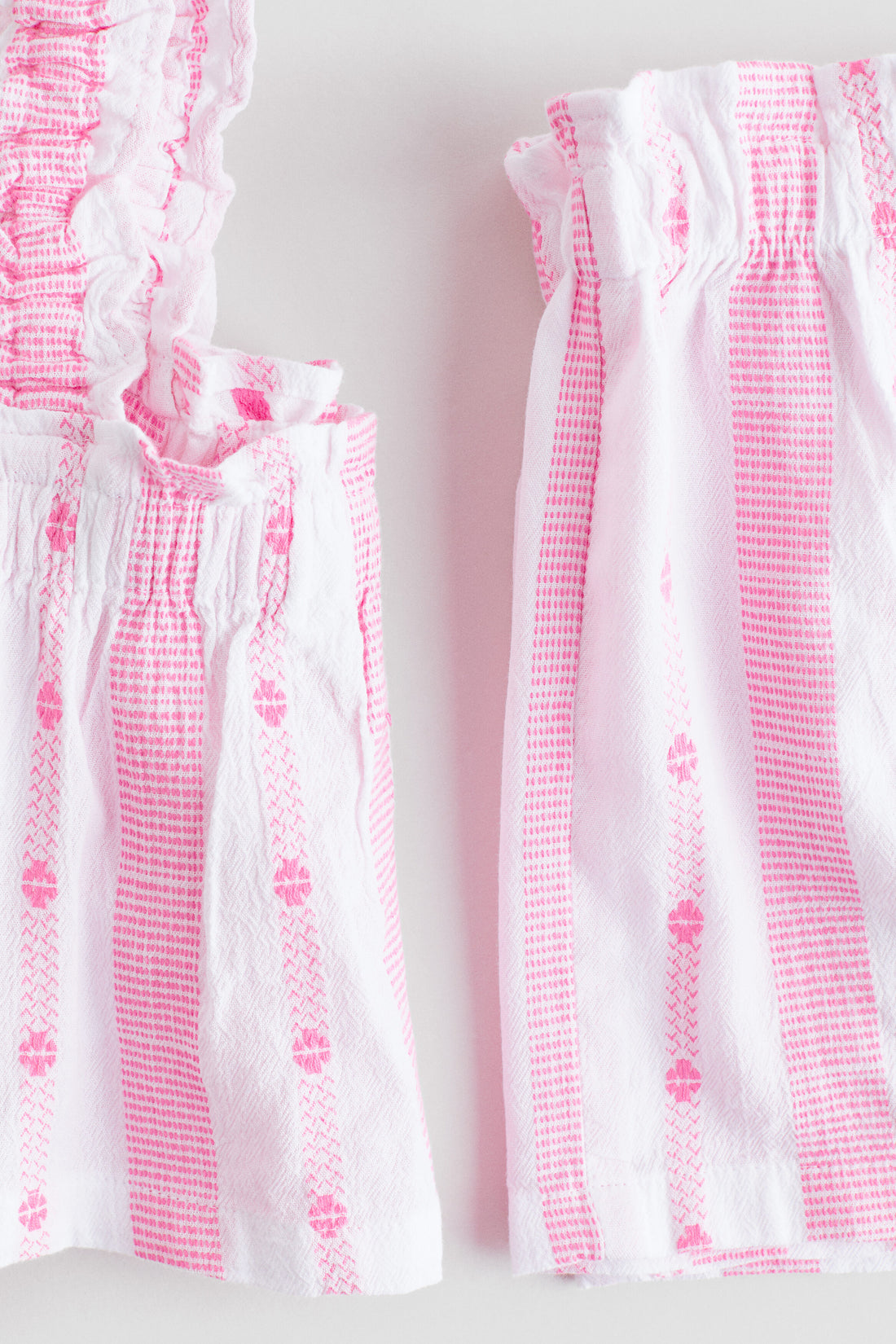 2-piece top and shorts set