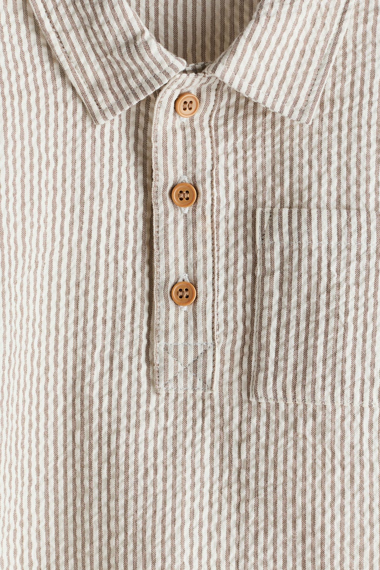 2-piece cotton seersucker set Image 2 of 3
