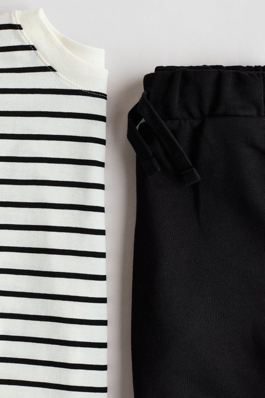 2-piece T-shirt and shorts set