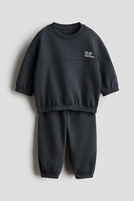 2-piece sweatshirt set