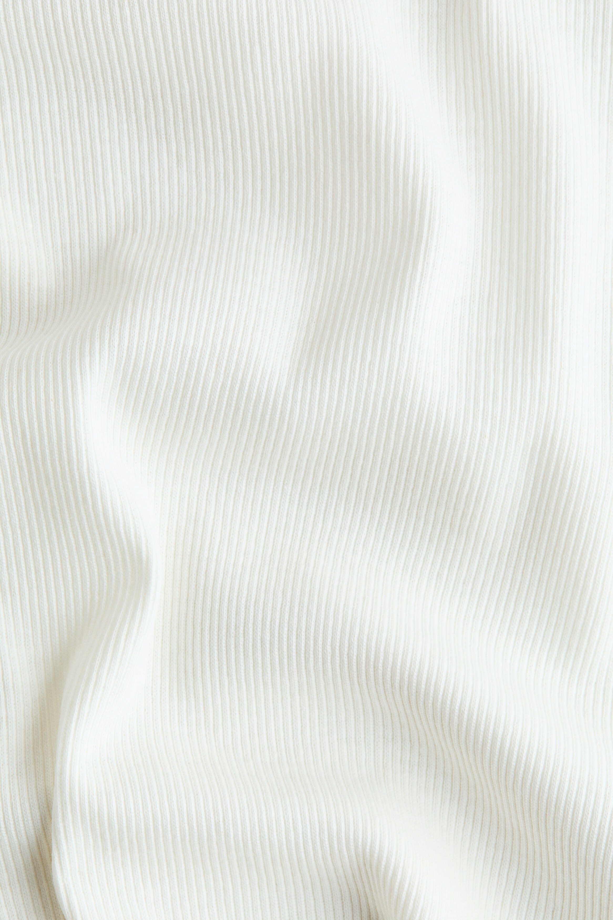 Overlocked ribbed T-shirt