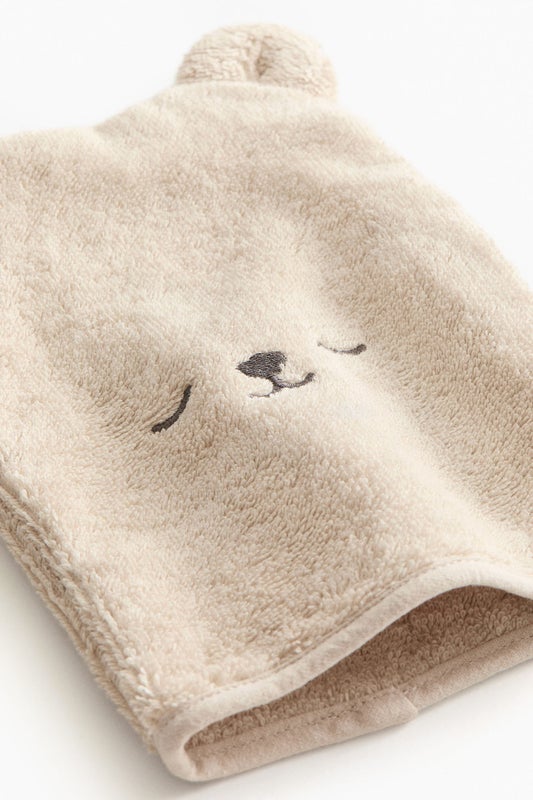 Animal-shaped wash mitt