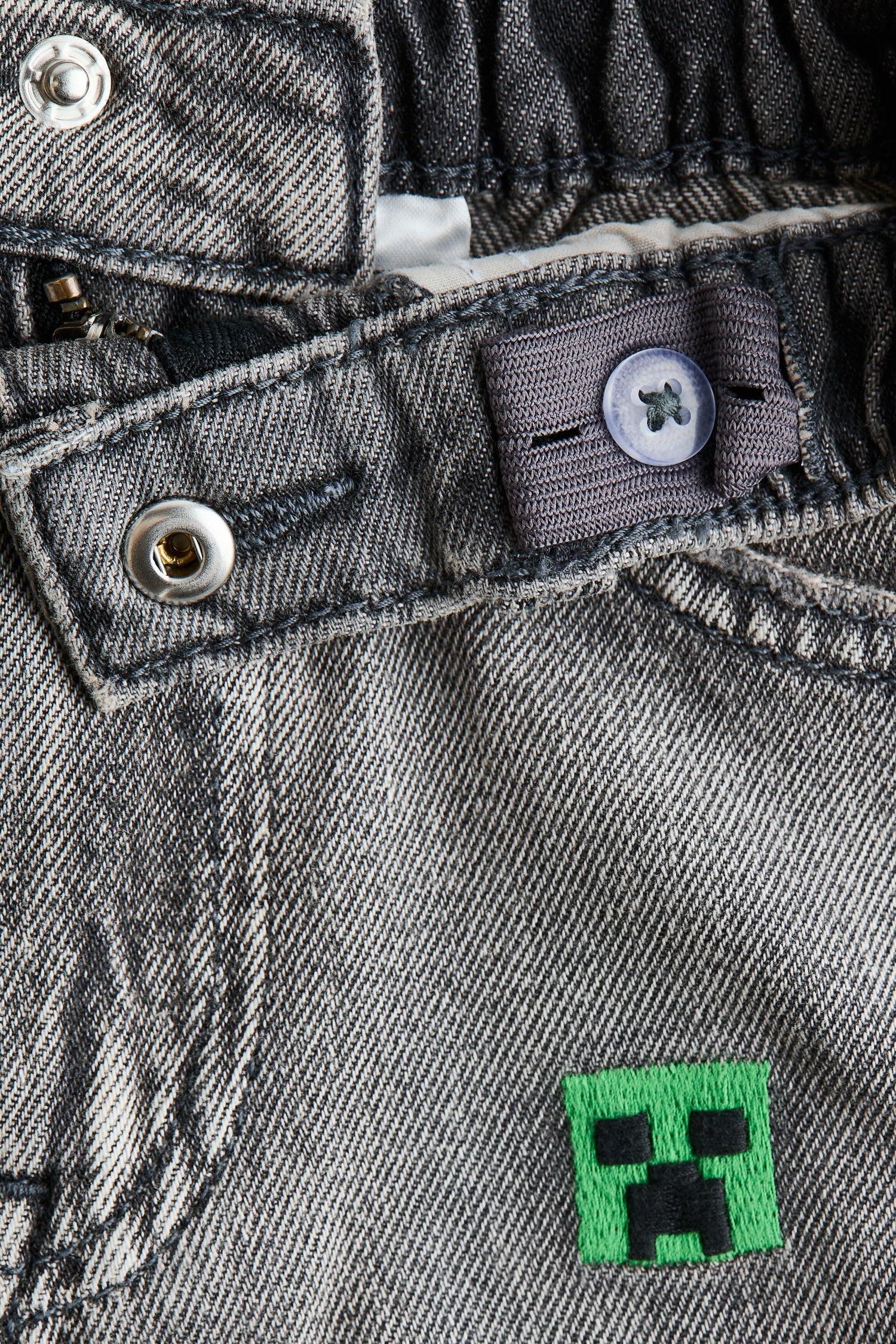 Regular Fit Printed jeans