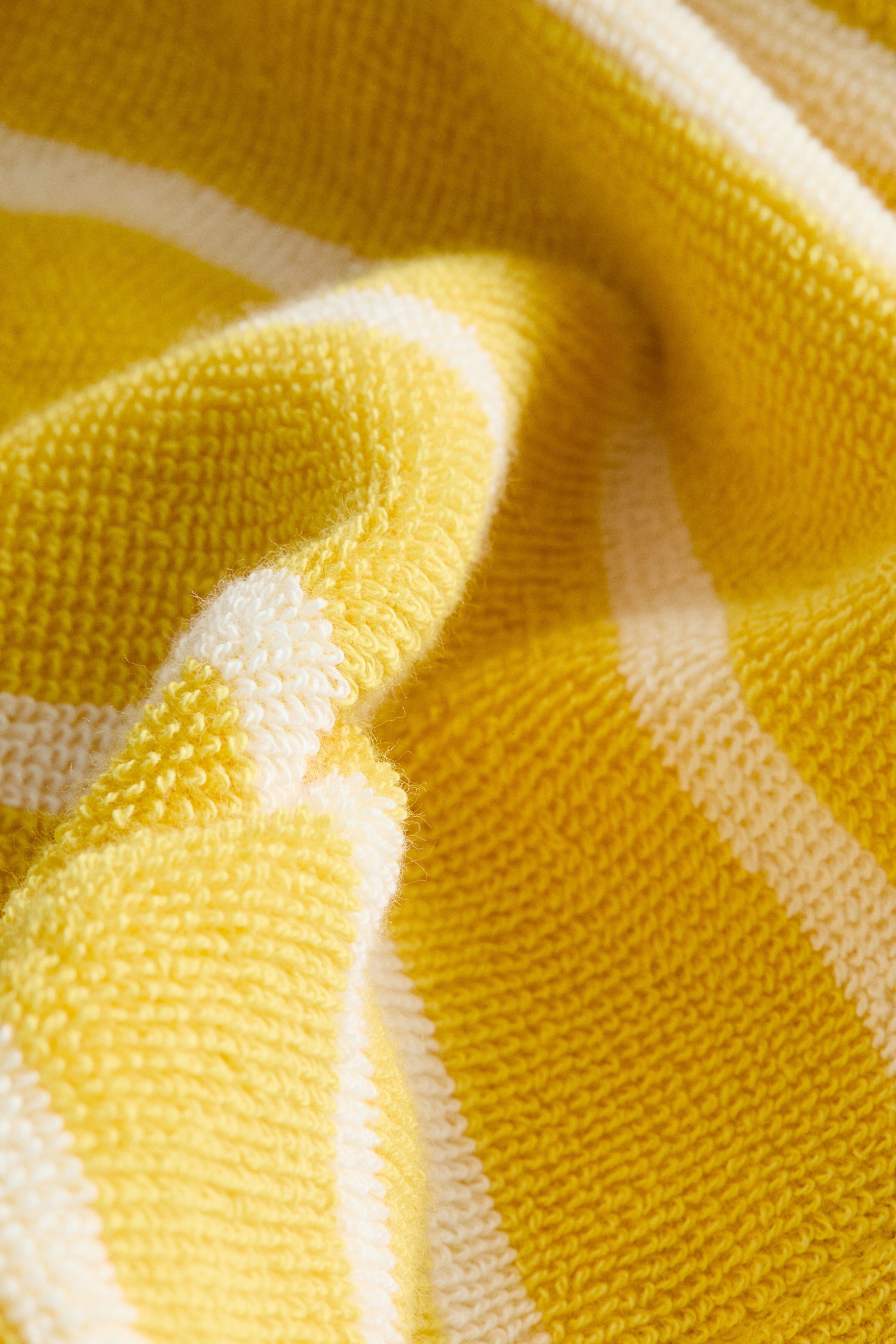 Appliquéd dressing gown