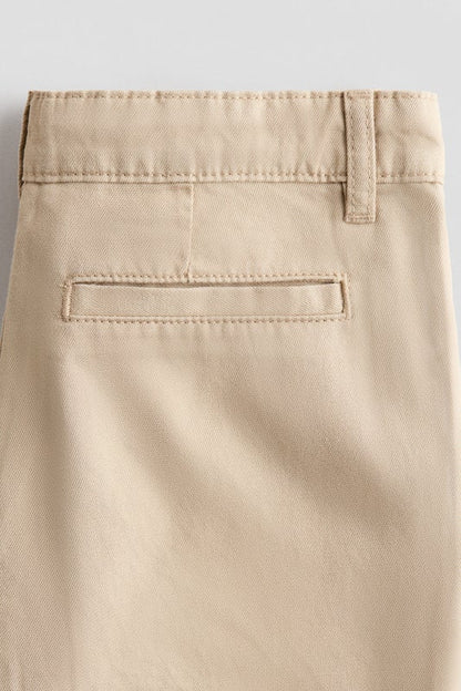 Loose-fit twill chinos