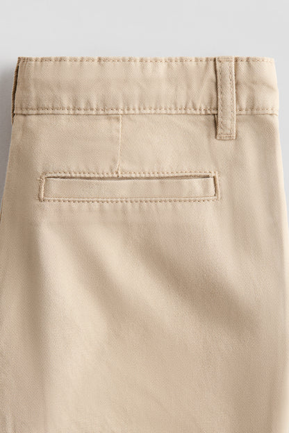 Loose-fit twill chinos