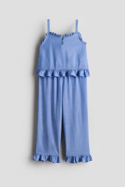 2-piece frill-trimmed seersucker set