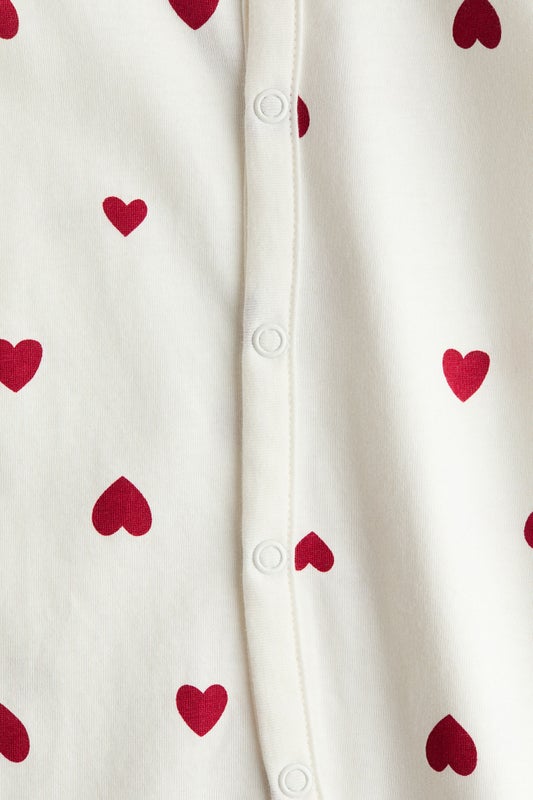 Patterned sleepsuit