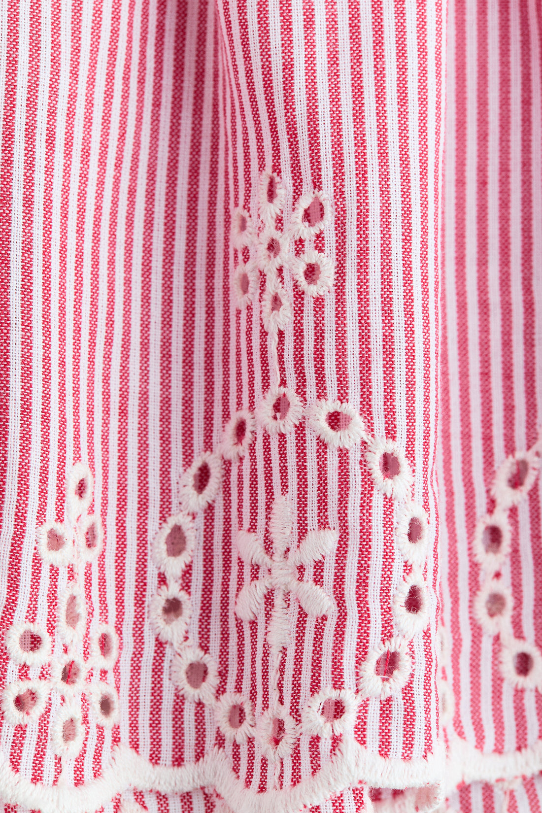 Flutter-sleeved cotton dress