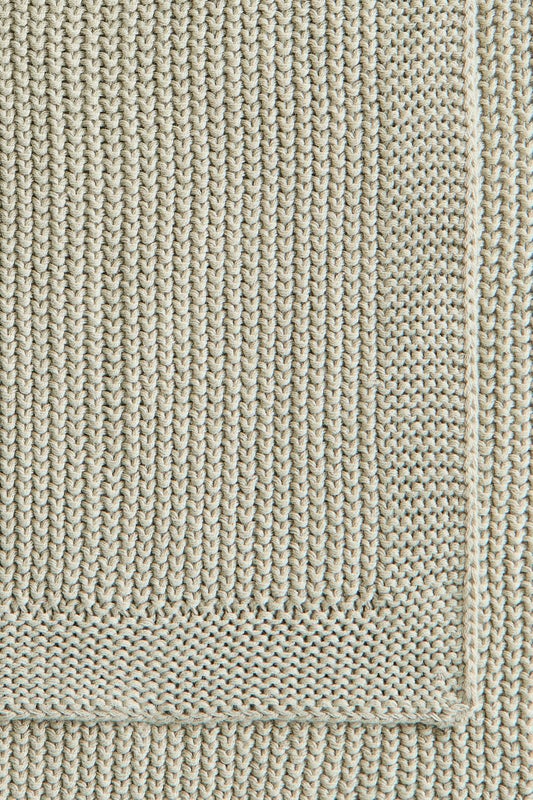 Moss-stitched cotton blanket