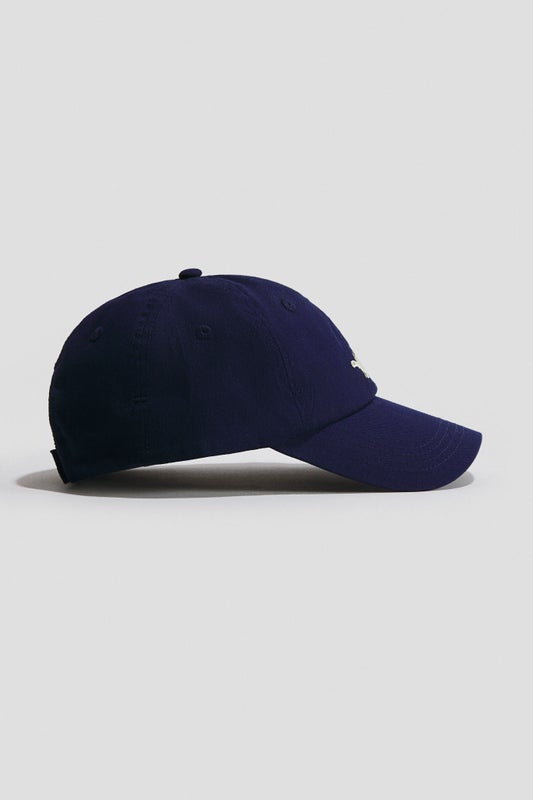 Motif-detail twill cap