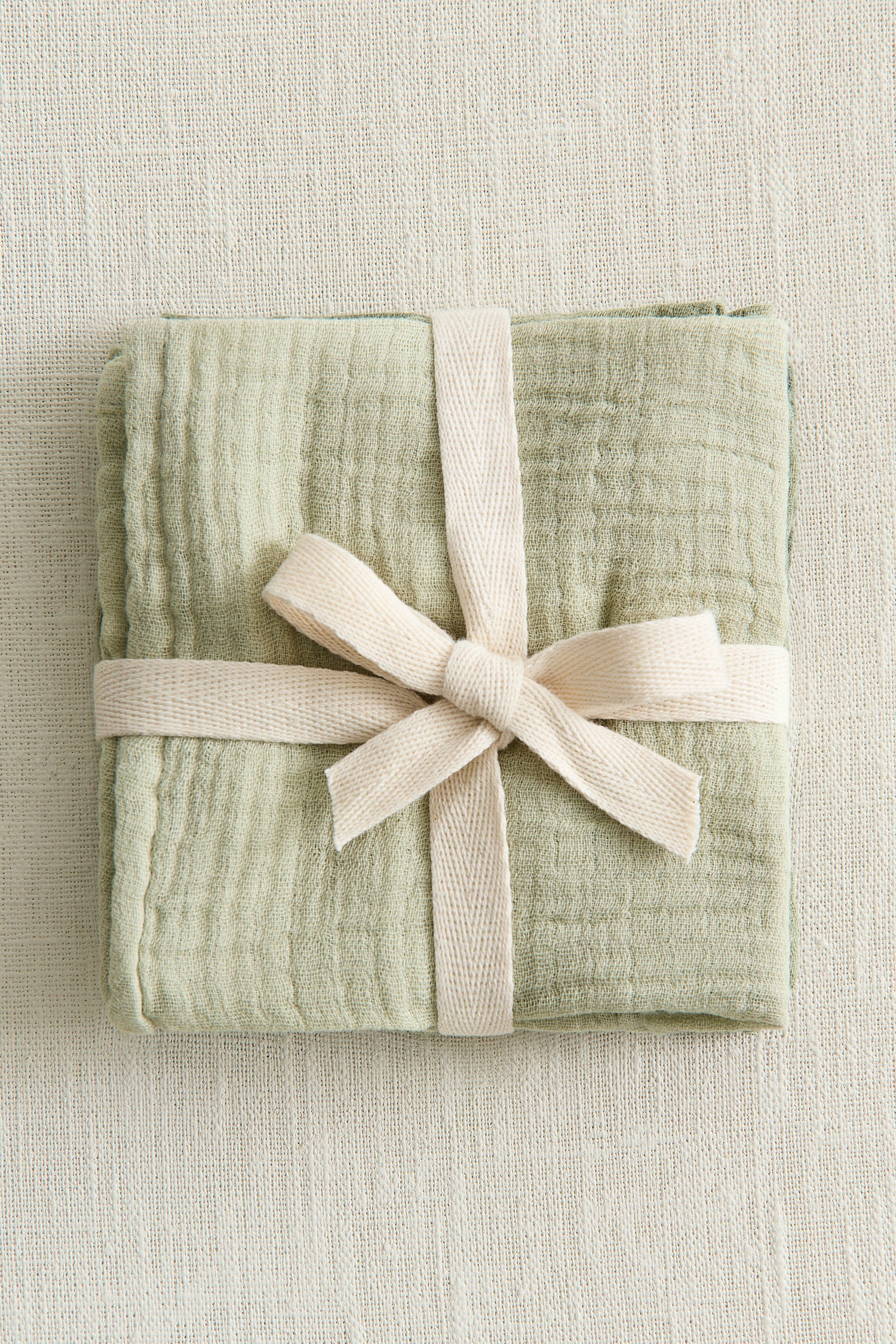 3-pack muslin comfort blankets