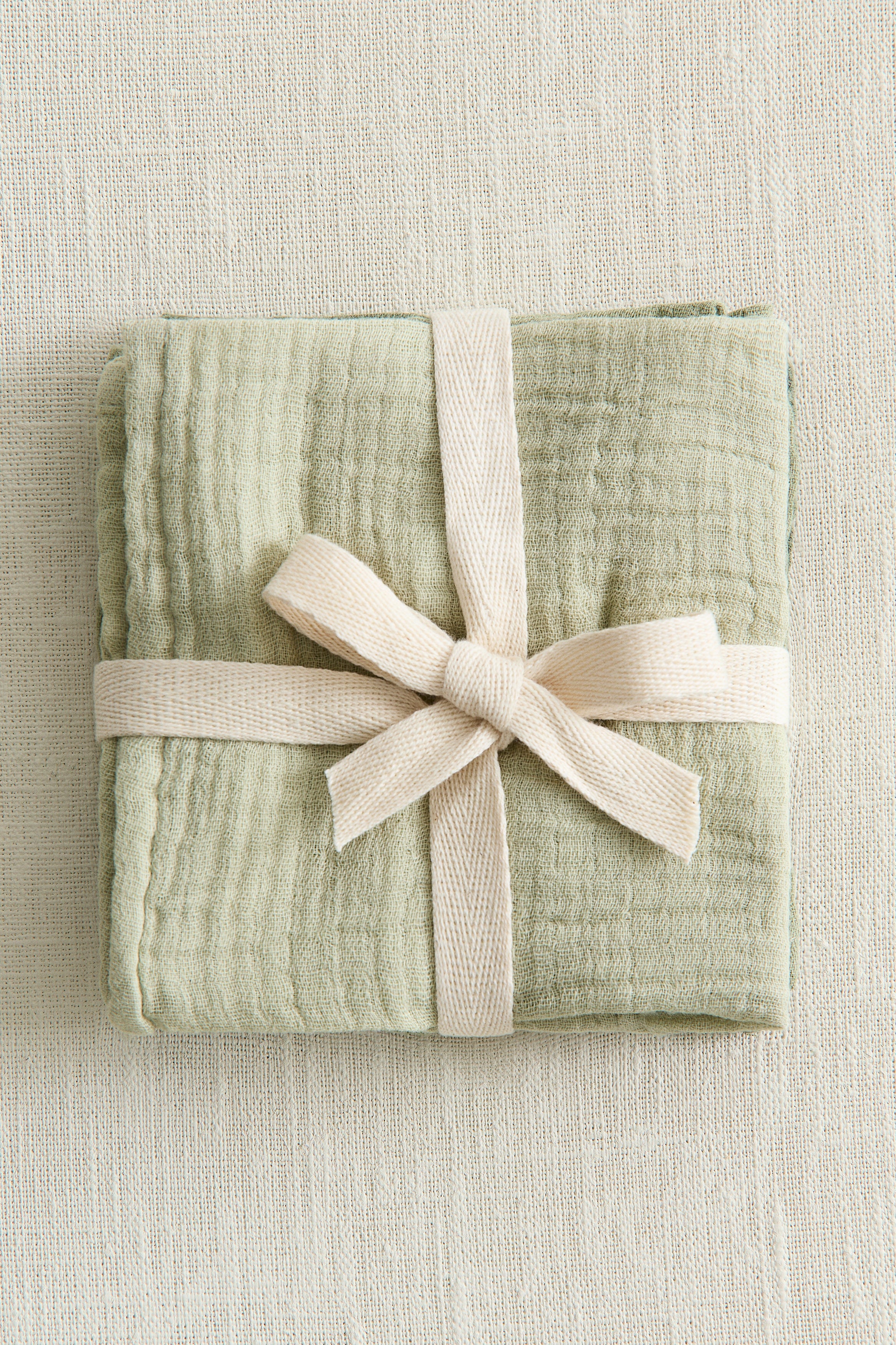 3-pack muslin comfort blankets