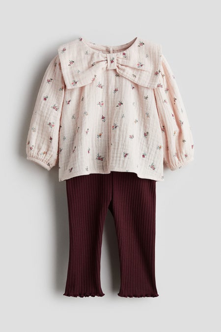 2-piece blouse and leggings set