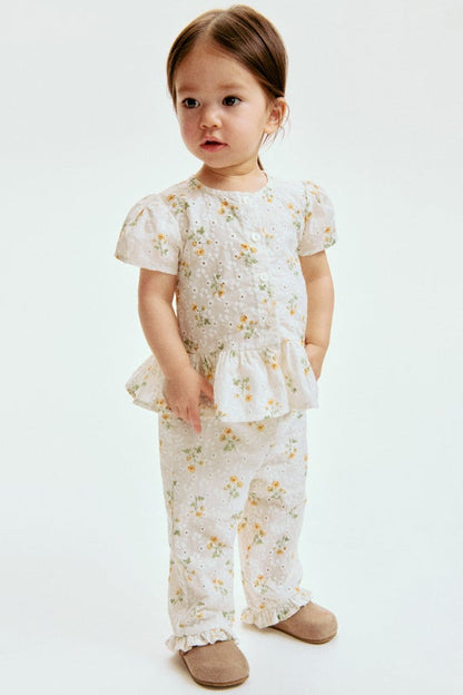 2-piece broderie anglaise set