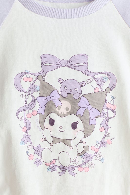 Long-sleeved printed top