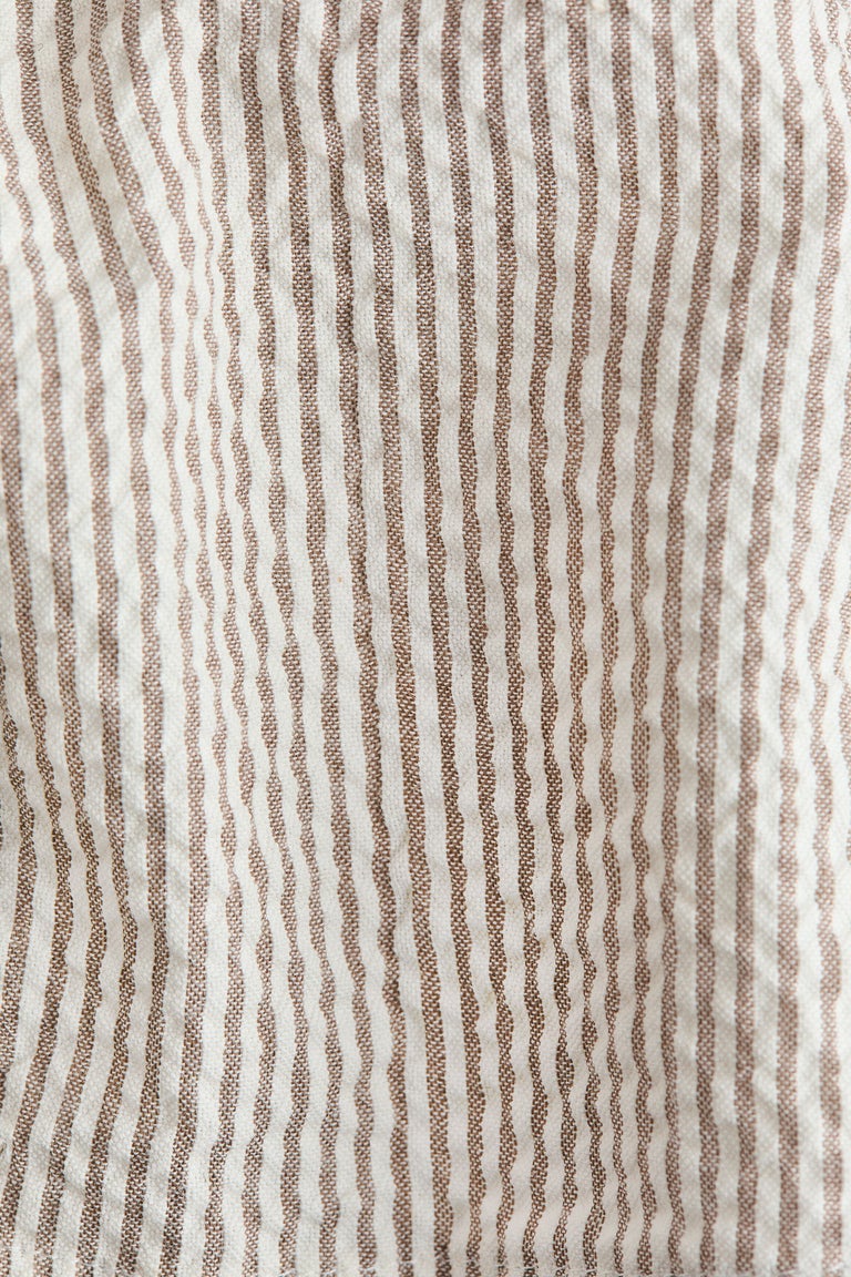 2-piece cotton seersucker set Image 3 of 3
