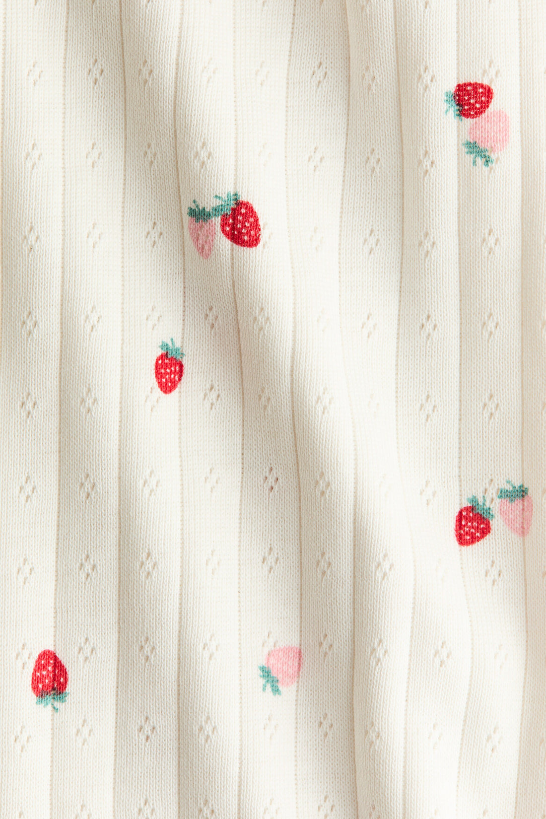 Cream Stawberries