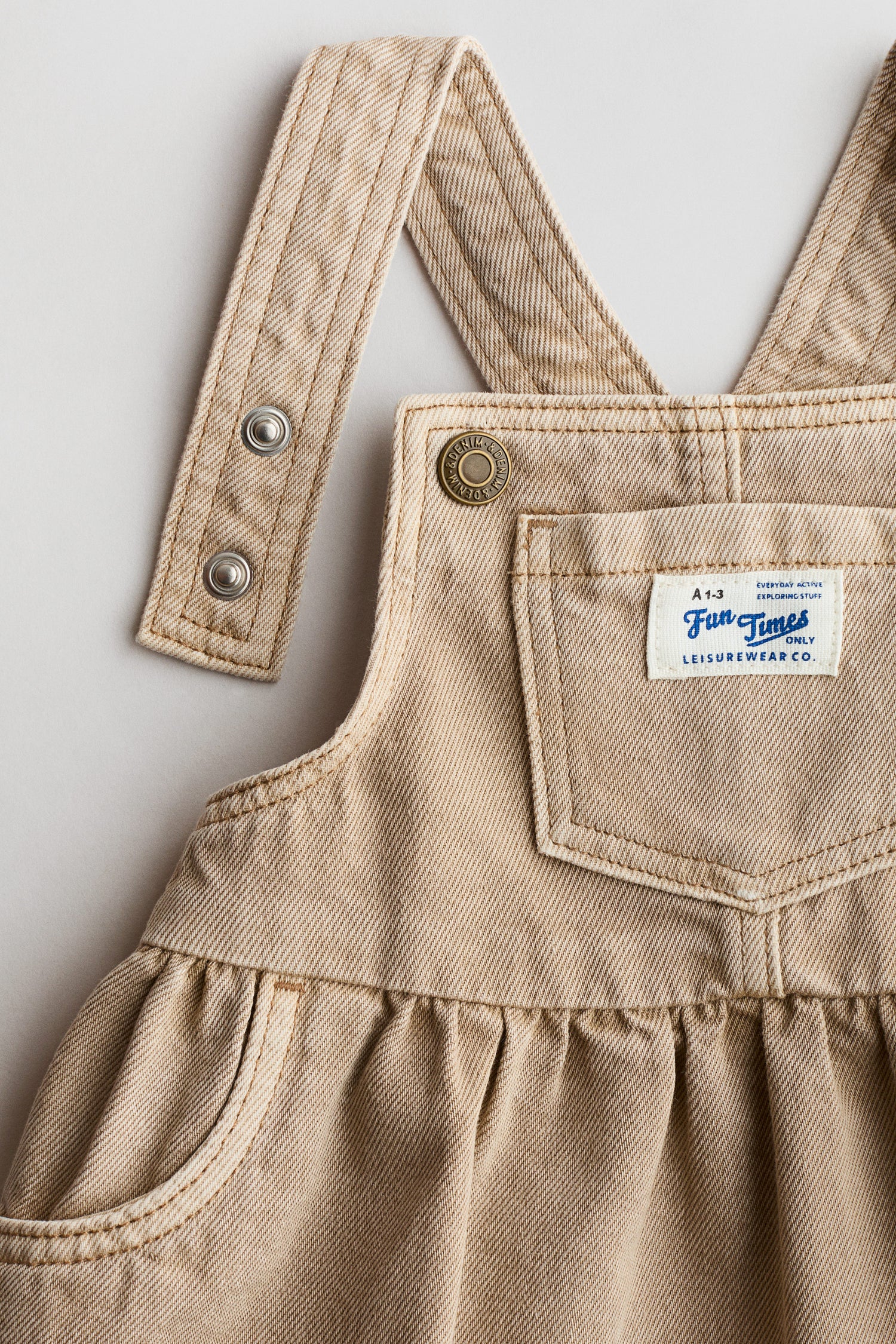 2-piece dungaree dress and top set