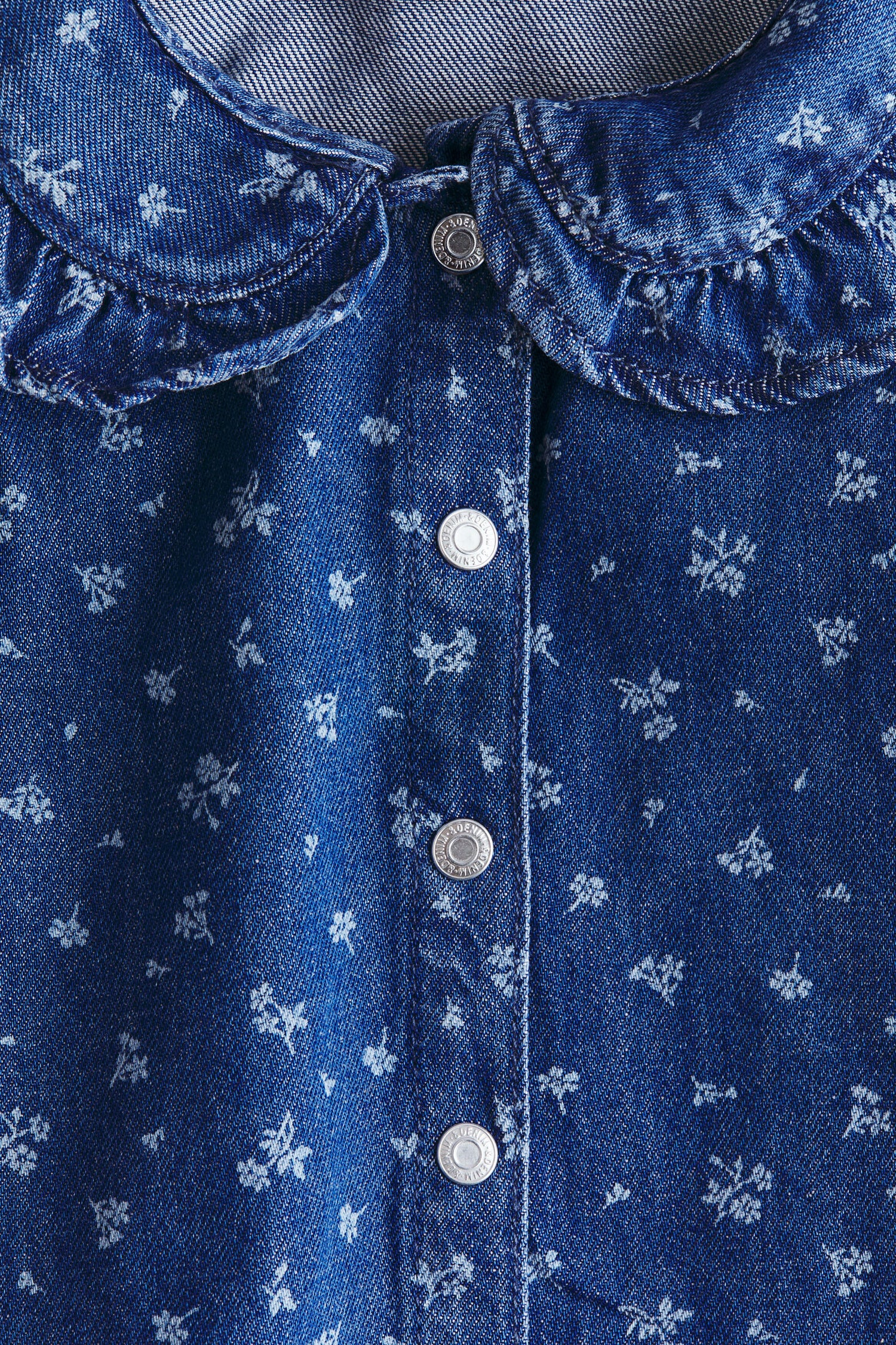 Frill-collar denim blouse