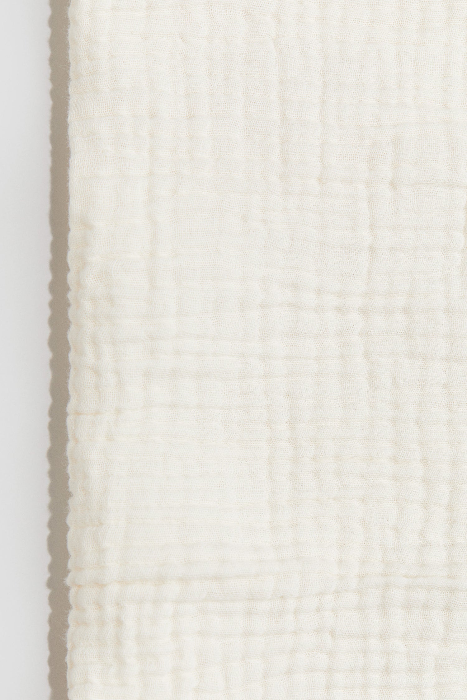 Cotton muslin comfort blanket