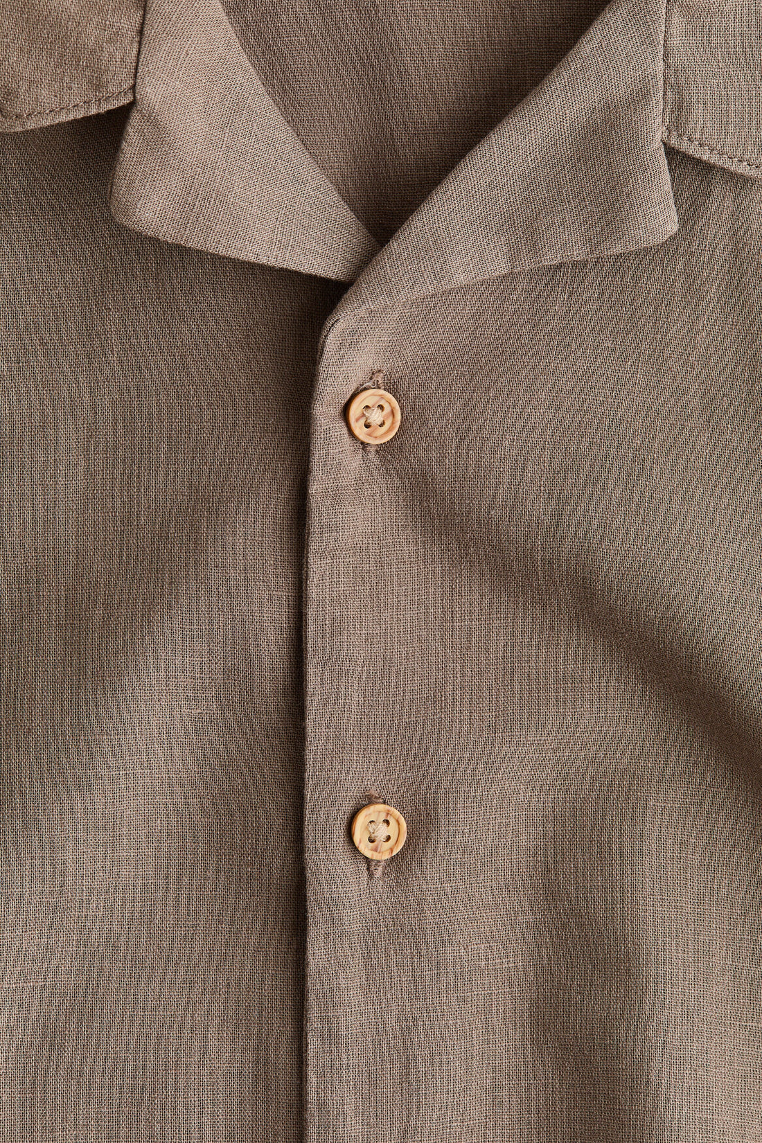 Linen-blend resort shirt