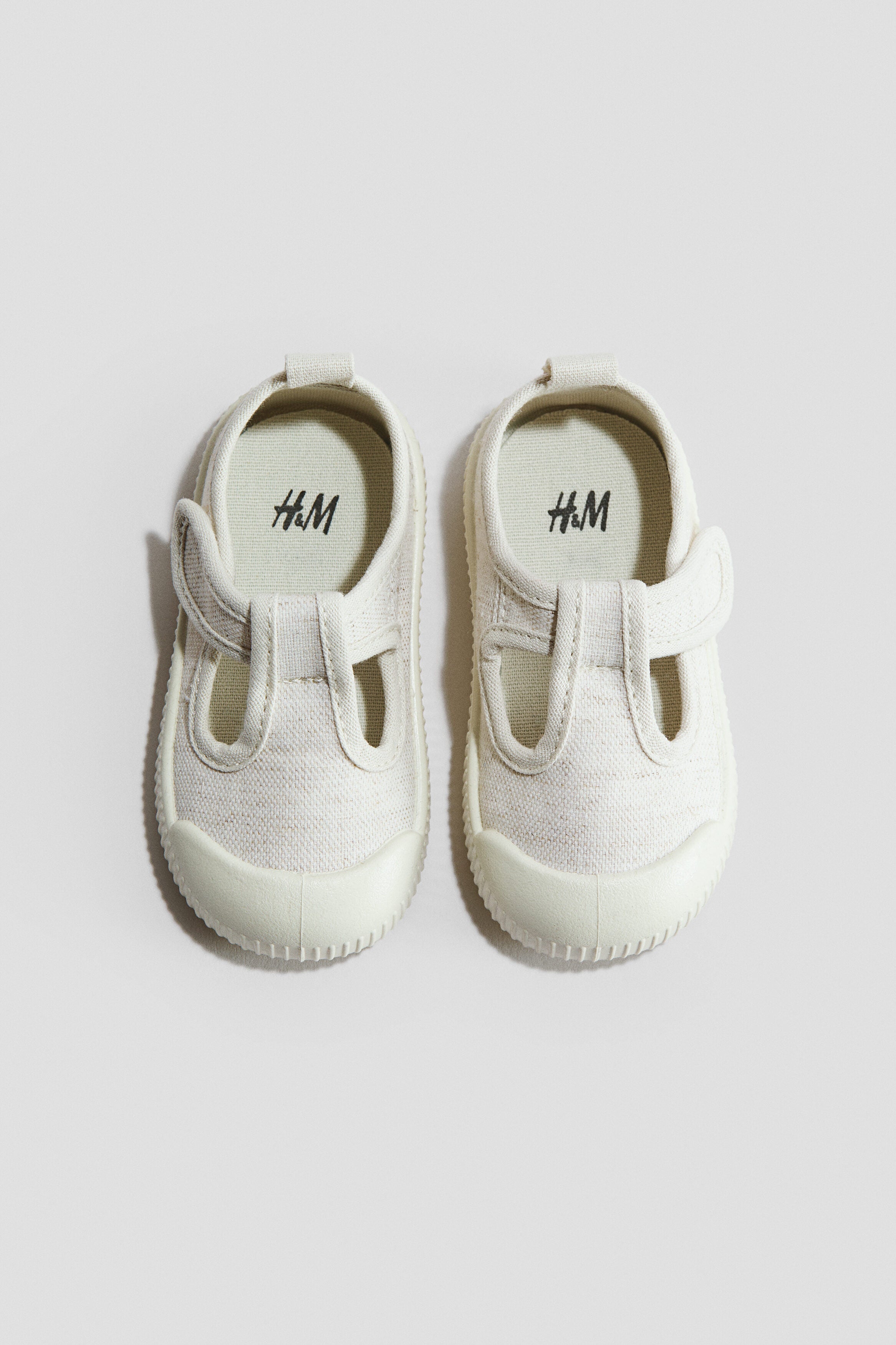 Cotton sandals