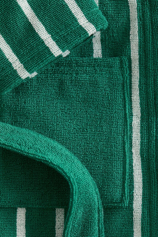 Appliquéd dressing gown