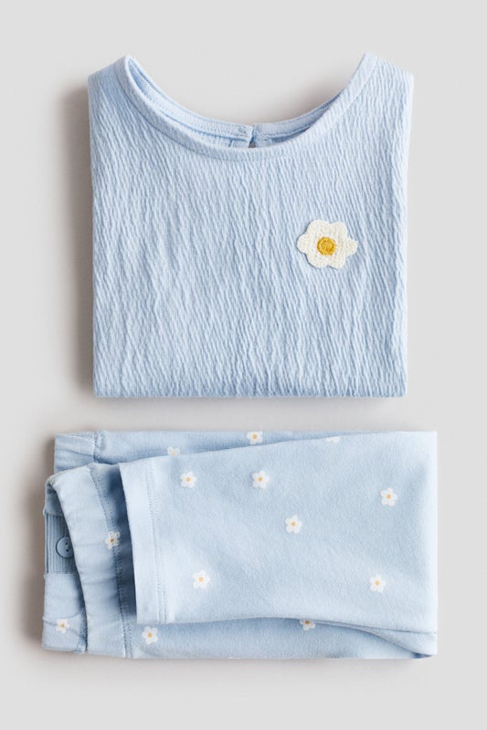 2-piece top and leggings set